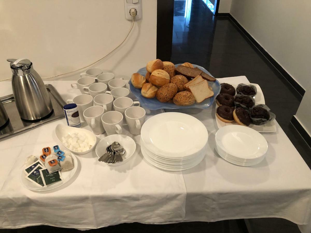 Pension Laatzen Hannover Bagian luar foto